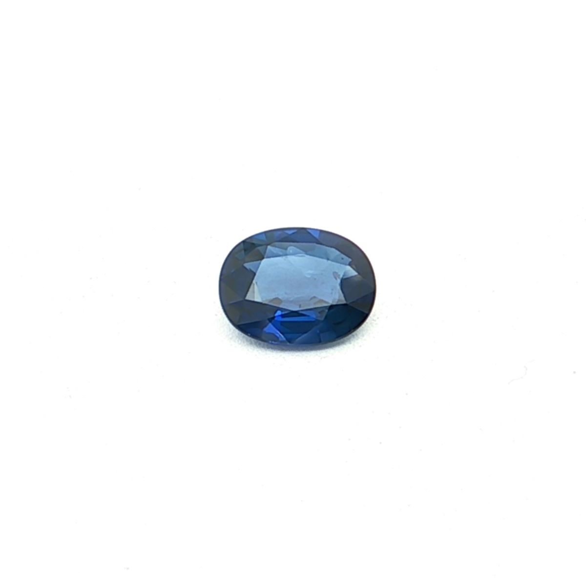 1.61 ct Oval Blue Natural Sapphire
